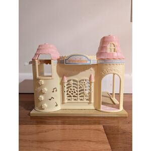Sylvanian Families Calico Critters Baby Castle Nursery